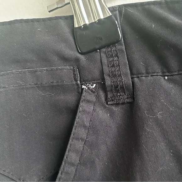 Columbia XCO Women's Hiking Capri Bermuda Short/ Black Size 4 - Picture 8 of 10